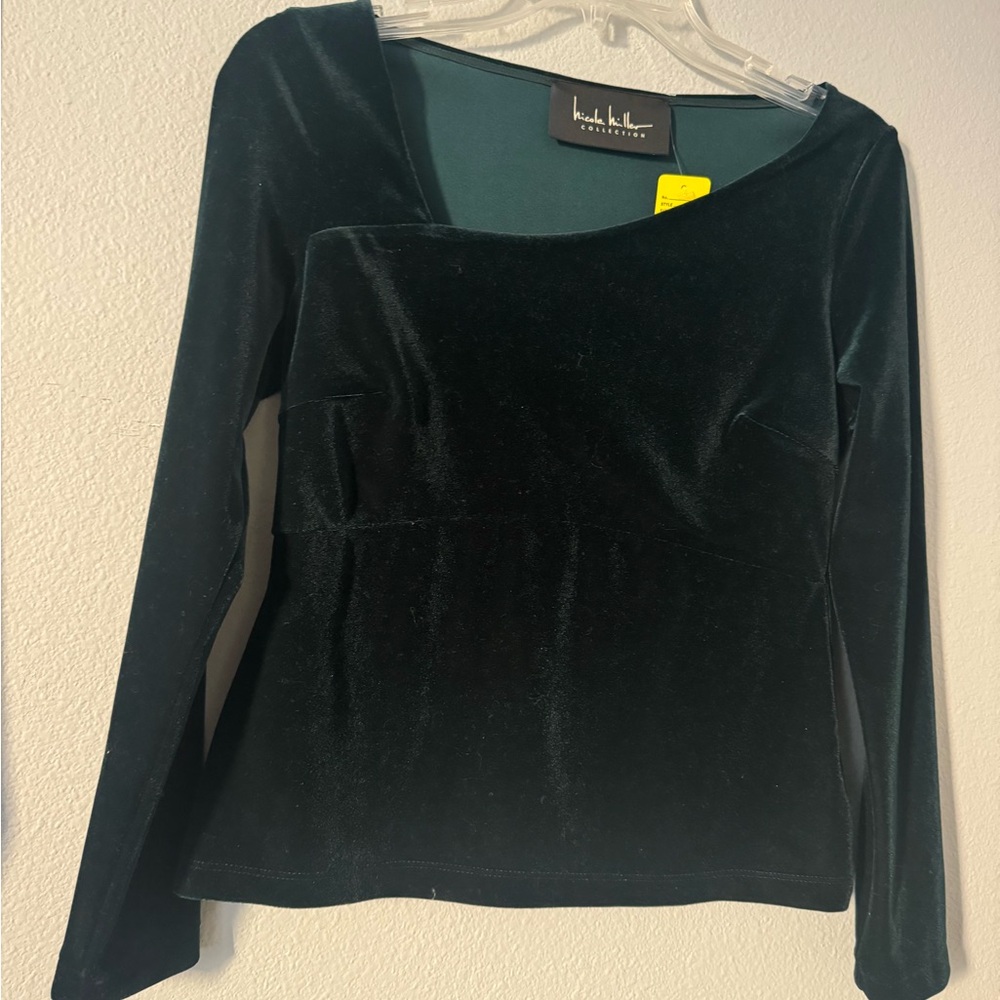 Nicole Miller Emerald Green Velvet Long Sleeve Top with Square Neck